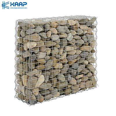 溶接された網のGabionのバスケットを積み重ねる4.0mmの庭の壁および石